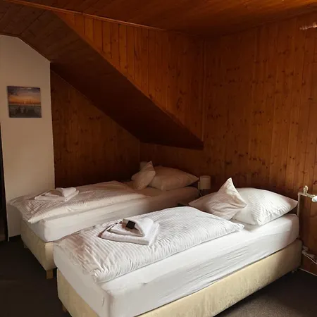 V Zátoce Penzion 3*